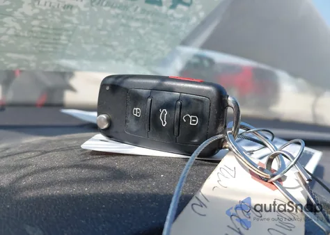 2015 Volkswagen Beetle 1.8T from USA, damaged, VIN 3VWJ17AT0FM605660